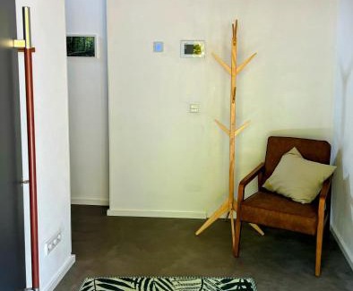 Stephanshausen Apartment | Modernes Apartment am Waldrand