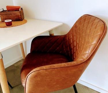 Stephanshausen Apartment | Modernes Apartment am Waldrand