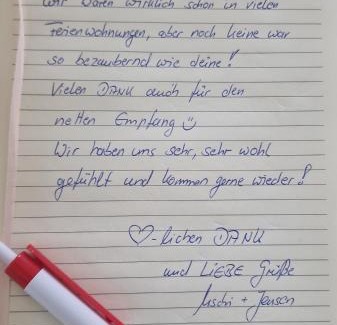 Kleinwelka Apartment | Modernes Appartement "ALTE MÄDCHENSCHULE", inkl Stellplatz, E-Bike Ladestation, Boxspringbett, Business, 2 Personen, gratis Kaffee und Tee, WLAN