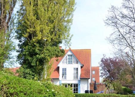 Vadersdorf Apartment | Modernes Ferienhaus für Familien und Surfer