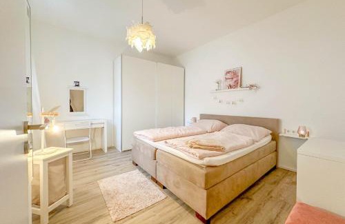 Mitte Apartment | Modernes Trierer CityLoft mit großem Balkon