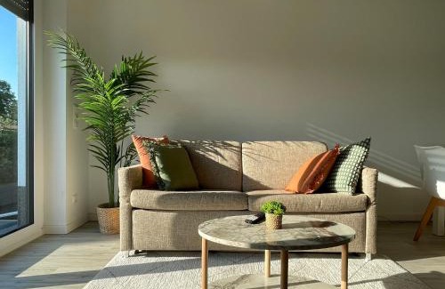 Peine Apartment | Modernes und helles Mini-Haus in Peine