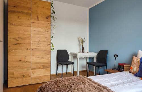 Favoriten House | Modernes Zimmer mit kostenlosem Parkplatz - LIMA Vermietung