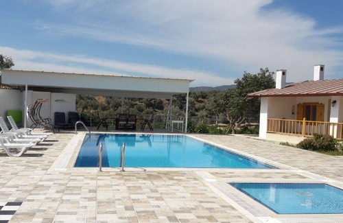 Germencik Cottage | Modernised Traditional Cottage with Private Pool Set in Beautiful Countryside