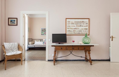 el Fort Pienc Apartment | Modernist Apartment Arc de Triomf