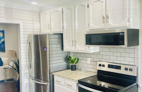 High Point House | Modernized 2BR, 2.5 BA townhome just minutes away from High Point University!