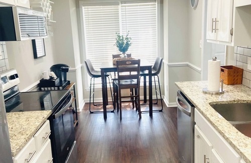 High Point House | Modernized 2BR, 2.5 BA townhome just minutes away from High Point University!