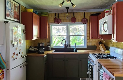 Northport House | Modernized Farmhouse Walkable to the Beach