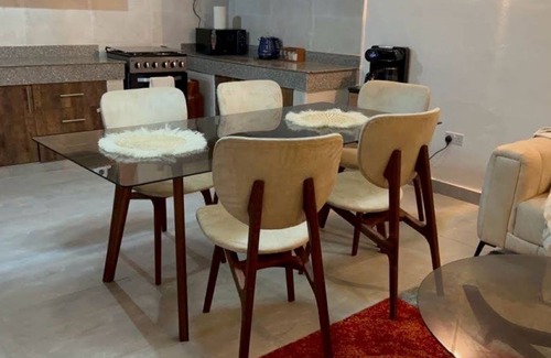 Manyimbo Apartment | Modernly furnished Cosy 3bedroom apartment swimming pool AC , Nyali