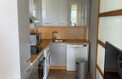 Torroella de Montgri Apartment | Moderno Apartamento en Empordà Golf