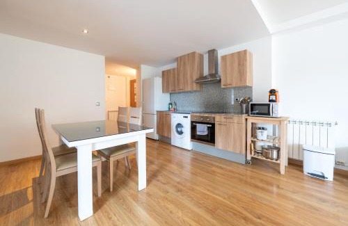 Arinsal Apartment | Moderno a pié de pistas Arinsal 4Pax, Pk GN