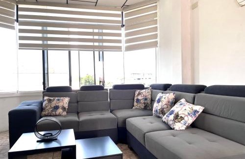 Machala Apartment | Moderno, grande, amplia vista, parqueo