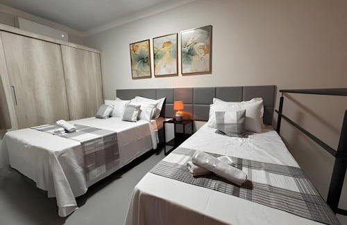 Jacarezinho Villa | Moderno Loft com ar condicionado e vaga