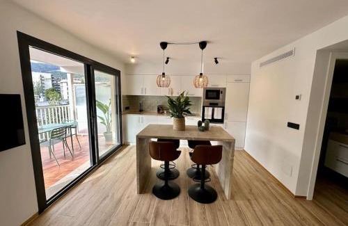 Puerto de Soller Apartment | Moderno y acogedor apartamento con terraza “ Llebeig”