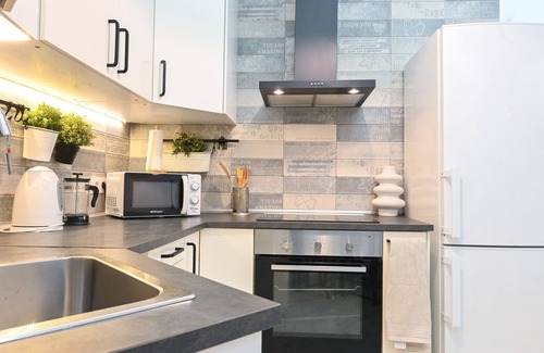 Ibiza Apartment | Moderno y elegante ap. Barrio Ibiza MEN30