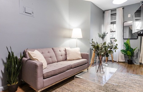 East Village Apartment | Modest Apartment #351