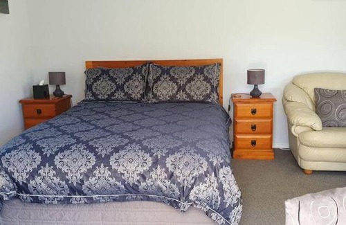 Turangi Bed & Breakfast | Moe Marie Sleep Peacefully