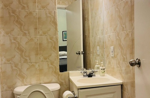 Old Town Hotel | Moe's Suite Hotel