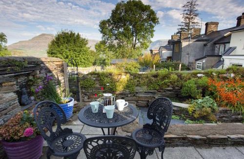 Ffestiniog House | Moelwyn View Cottage