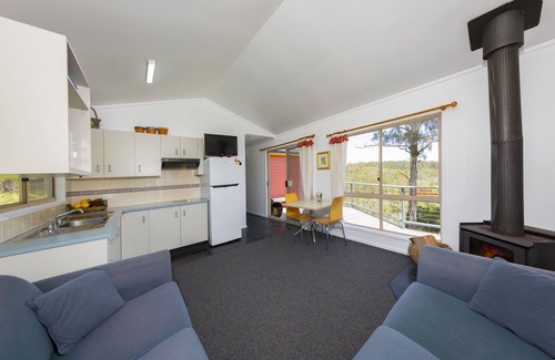 Ebor Cottage | Moffat Falls Cottage overlooks stunning waterfalls and mountain views