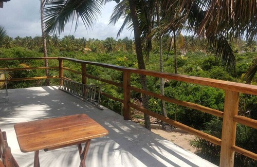 Belmonte Ski Chalet | MOGIQUIÇABA BEACHFRONT HOUSE