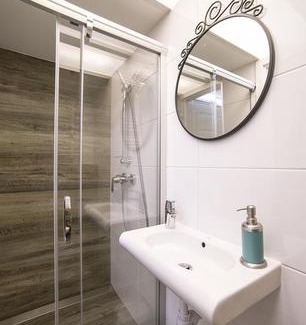 Srodmiescie Hostel | Moho L Hostel