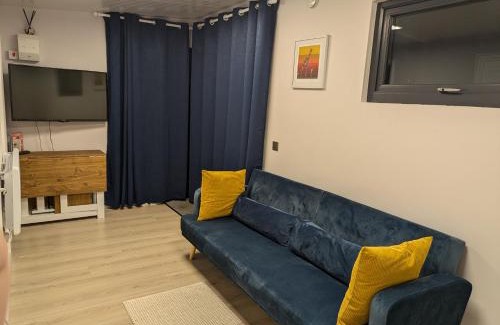 Craigavon Apartment | Moira Garden Tiny Home