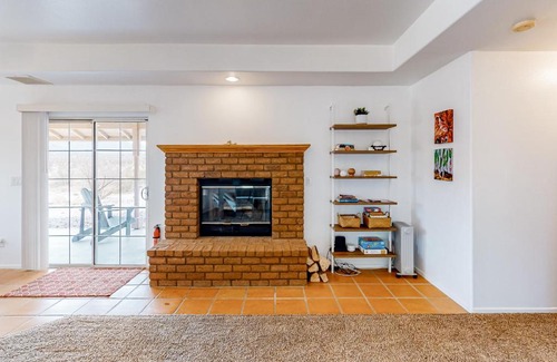 Indian Cove House | Mojave Magic