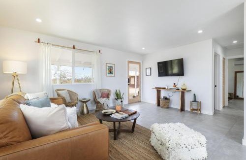 Yucca Valley House | Mojave Mesa - Desert Views & Desert Style home