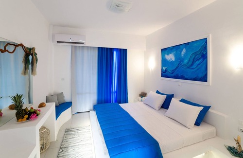 South Rhodes House | Mojito Beach Rooms