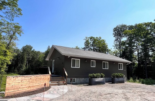 Eagle Lake Cabin | Mokki Stay – Your Private Forest Retreat & Getaway