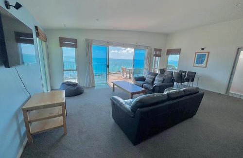 Ahipara Apartment | Mokorau Apartments - The Mukies