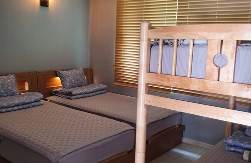 Mokpo House | Mokpo Magiclamp Guesthouse