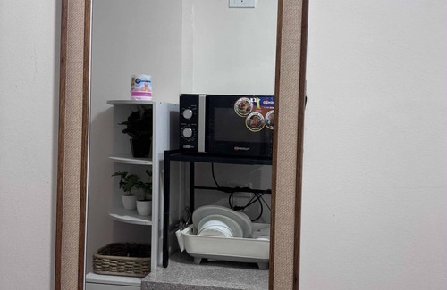 Tuba Condo | Moldex Baguio Condo - Balcony, Wifi, Netflix, Hot & Cold Shower, 24/7 Security
