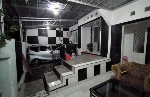 Pelabuhan Ratu House | Molek Guest House Syariah