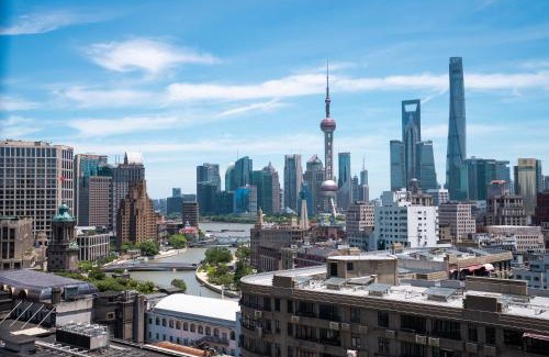 Hong Kou Apartment | Moli B&B - The Bund Riverview Nanjing East Road 3-Bedrooms with Elevator Apartment Near the subway
