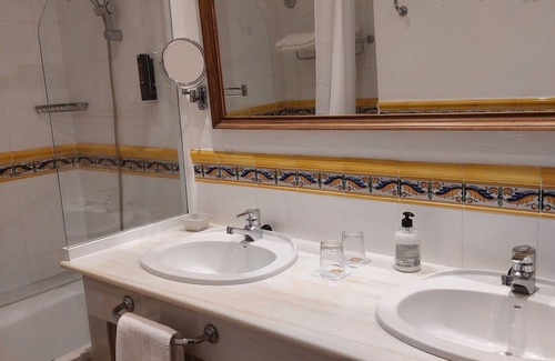 Benaojan Hotel | Molino del Santo