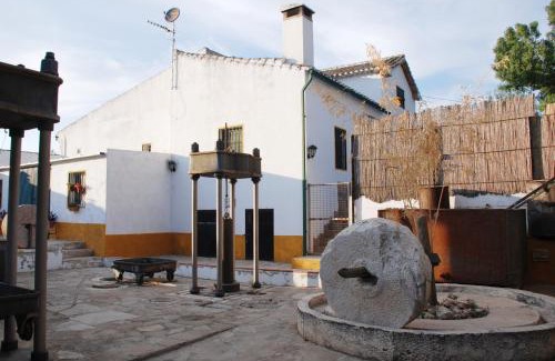 Villanueva del Trabuco House | Molino Jabonero