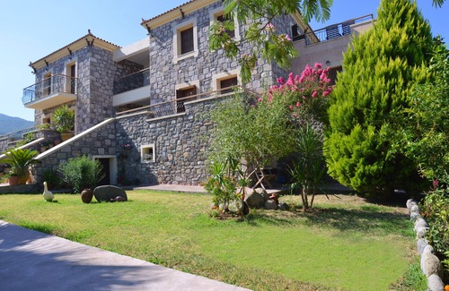 Lesbos Apartment | Molivos hills apartments 1bed