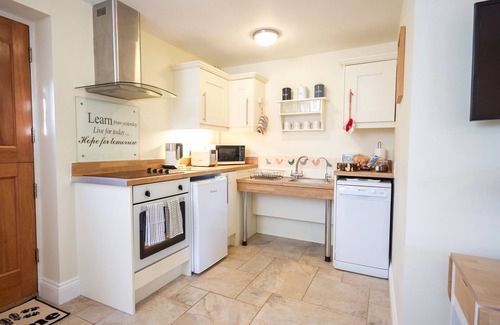 Saxmundham Cottage | Mollett's Farm