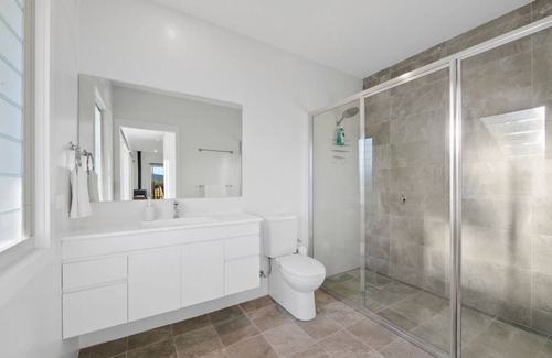 Lovedale Apartment | Molly Morgan Vineyard Villa Shiraz. Couples Retreat in the Hunter