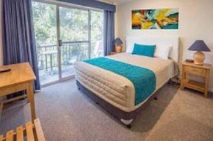 Mollymook Hotel | Mollymook Shores