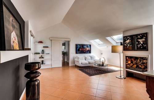 Nueva Andalucia House | Molo Luxury Suites Puerto Banus