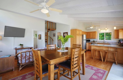 Kilauea Cottage | Moloaa Bay Cottage, A/C, 1 BD/1 BA with Den & loft