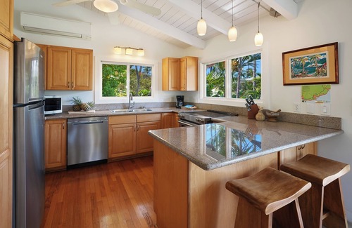 Kilauea Cottage | Moloaa Bay Cottage, A/C, 1 BD/1 BA with Den & loft