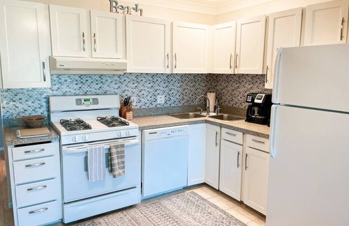 Ualapue Condo | Molokai Island Retreat - Amazing Summer Deals!