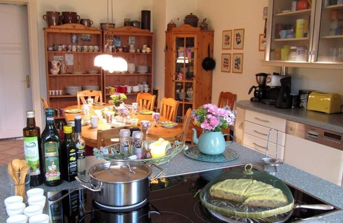 Panten Bed & Breakfast | Mom's Bed & Breakfast - Doppelzimmer mit Etagendusche