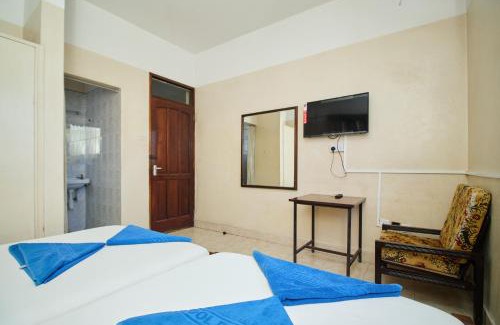 Ras Makamaiwe Hotel | Mombasa Railway Gardens Hotel