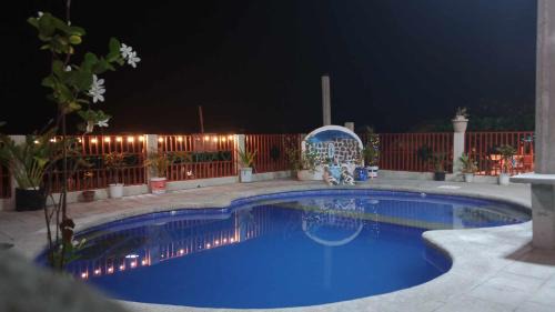 Cabangan Hotel | Mommy Linda Beach Resort