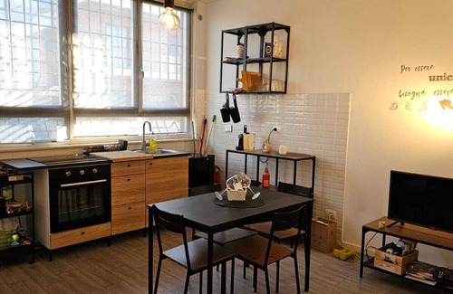 Torre Angela Apartment | Momy's Home Rome Delightful apartment, near Metro Max 4 people.
